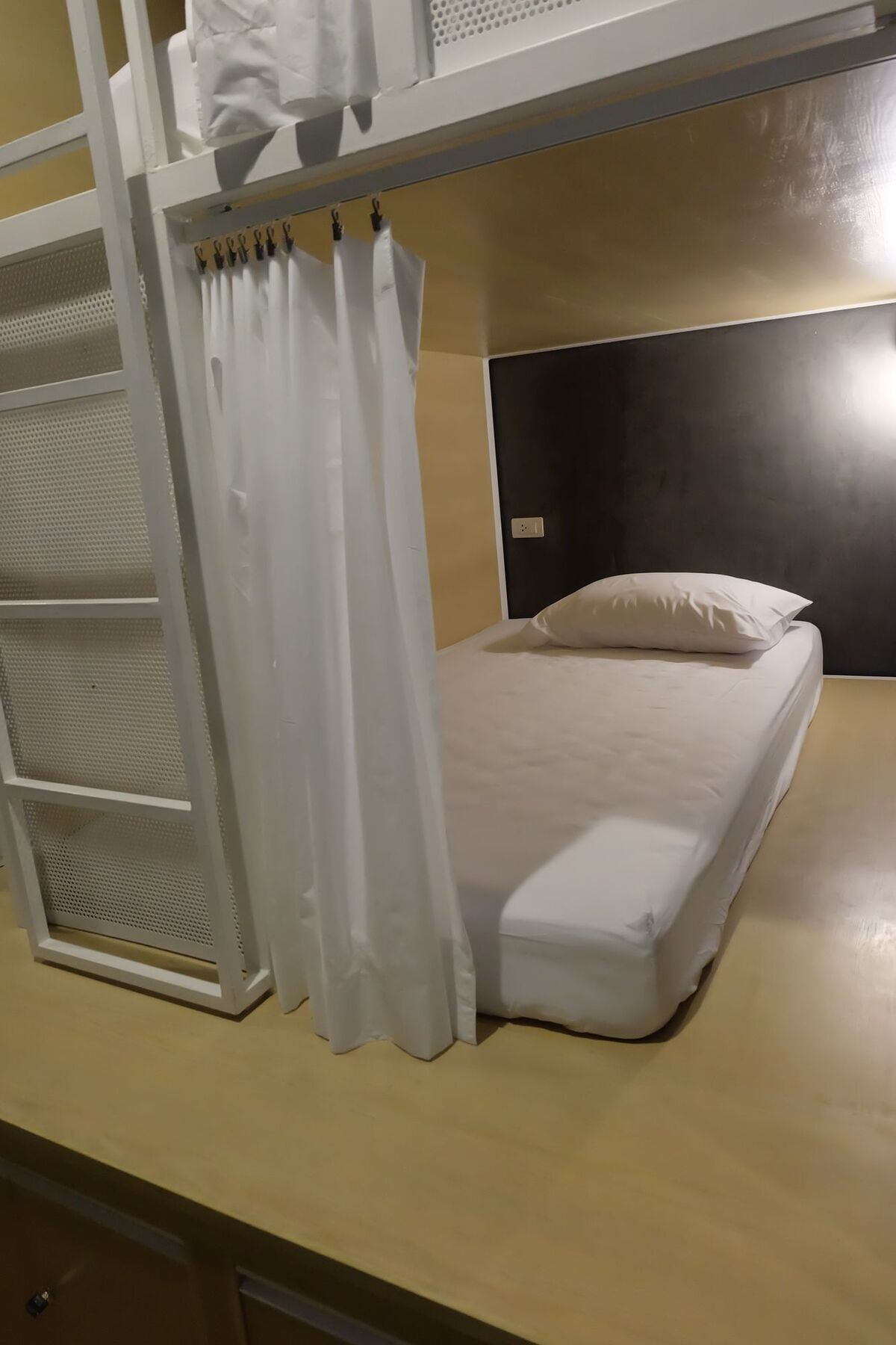 On The Bed Hostel Bangkok Luaran gambar