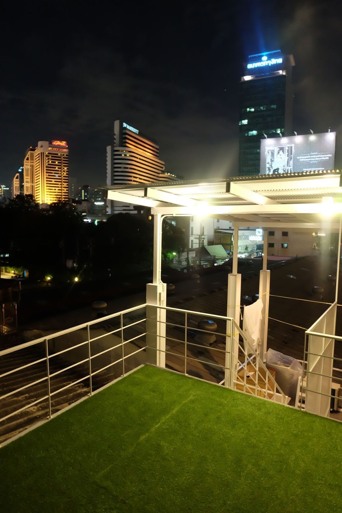 On The Bed Hostel Bangkok Luaran gambar